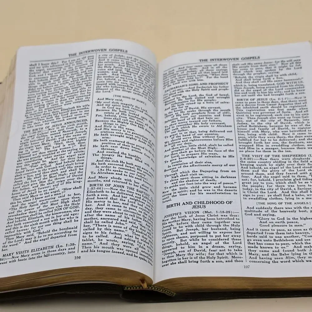Vintage System Bible Study The Book of Life Holy Bible Leather Gilt Edge 1975